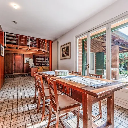 Cecilia By Interhome